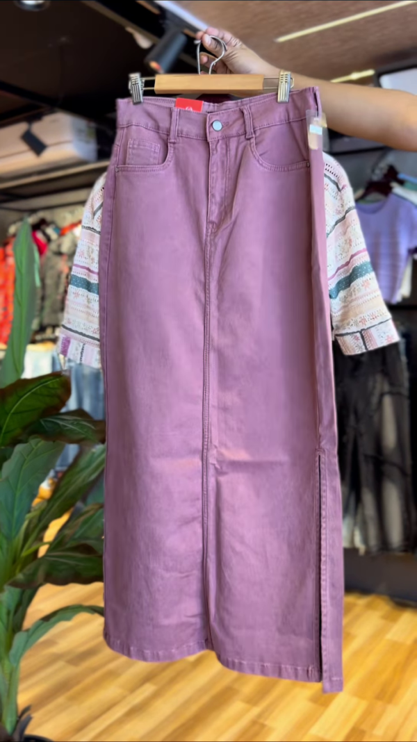 Trendy Multicolor Crochet-Style Shirt with White Ribbed Top and Mauve Pencil Skirt – Casual Co-Ord Set for Women - Image 2