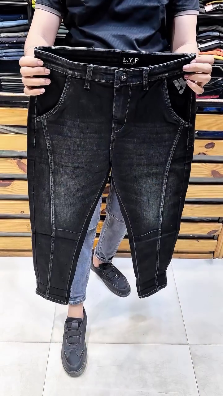 Menβs Panel-Stitched Tapered Denim β Street-Ready Vibes π - Image 2