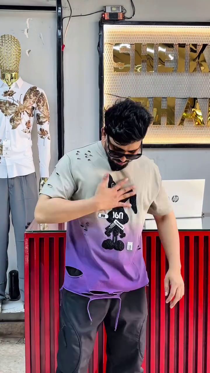 Goofy Vibes Oversized Cartoon Tee – Streetwear Edition - Image 6