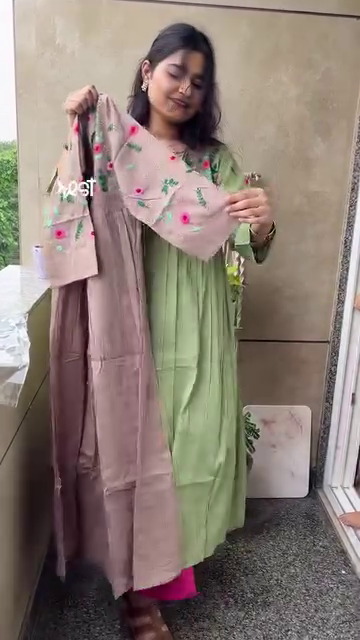 Dusty Rose Embroidered A-Line Kurti - Image 2