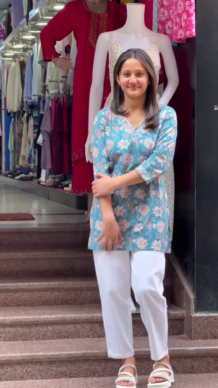 Floral Printed Cotton Kurti – Everyday Comfort in 6 Vibrant Shades - Image 4