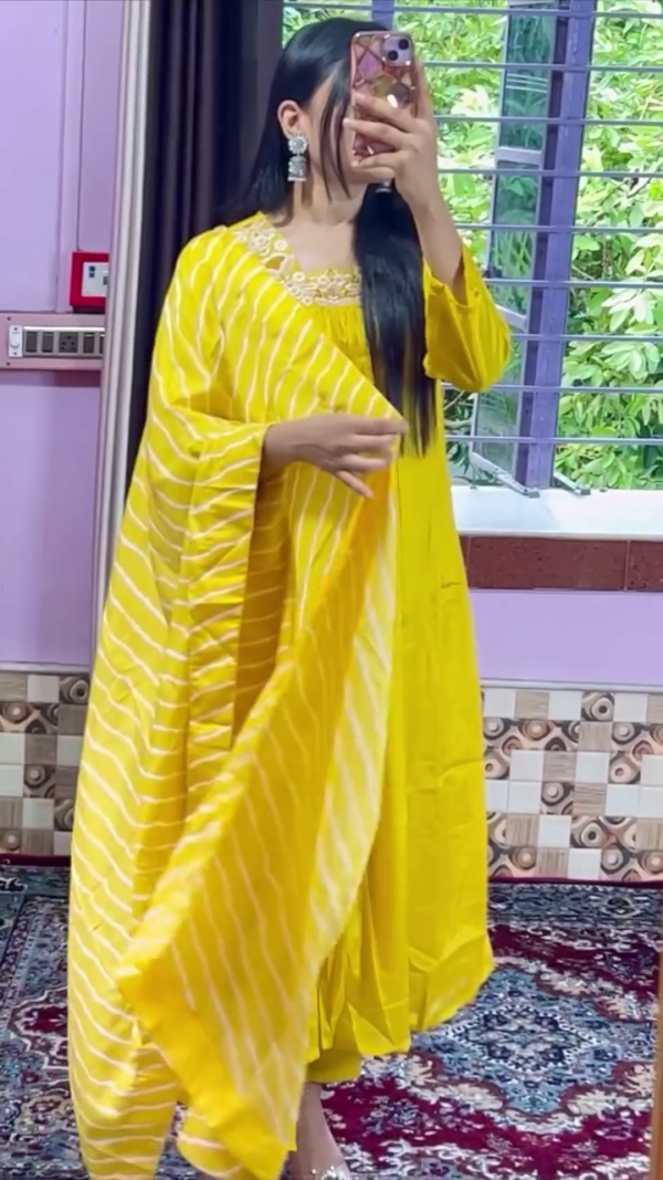 Vibrant Cotton Printed Salwar Suit Set with Dupatta – Soft & Stylish Ethnic Wear (10 Colors) - Image 12