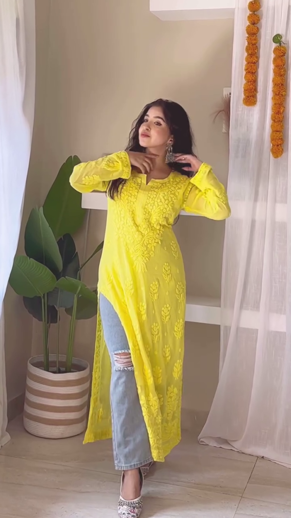 Soft Pink Cotton Chikankari Kurta with White Palazzo – Graceful Ethnic Wear for Everyday Elegance - Image 2