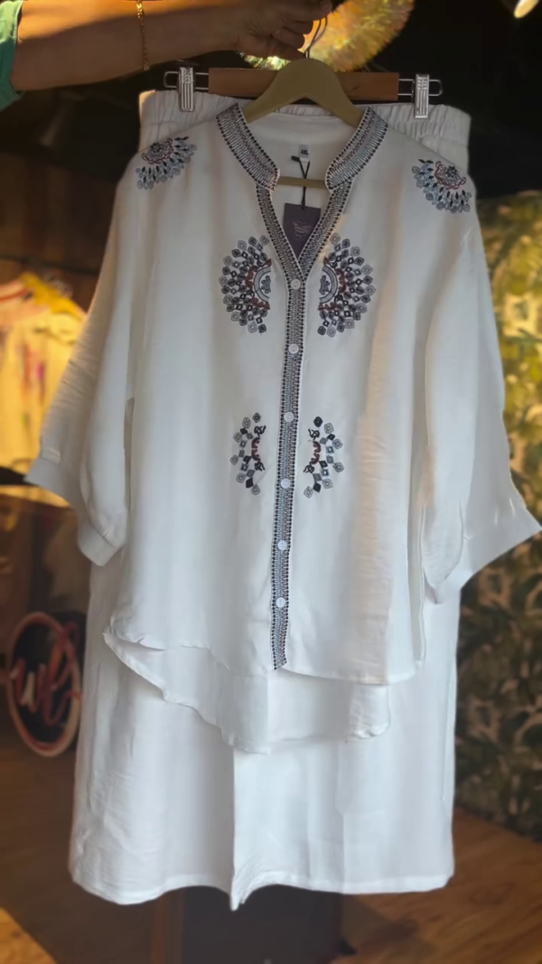 Chic White Co-Ord Set with Mirror Embroidery – Stylish Casual Ethnic Wear for Women