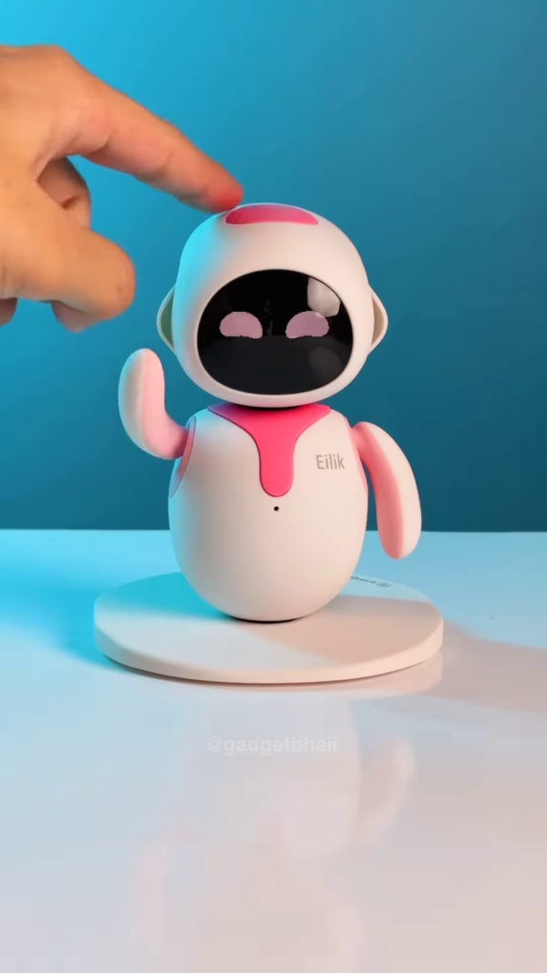 "Cute Robot Emoji Display Companion - Interactive Desktop Digital Pet with Changeable Expressions"