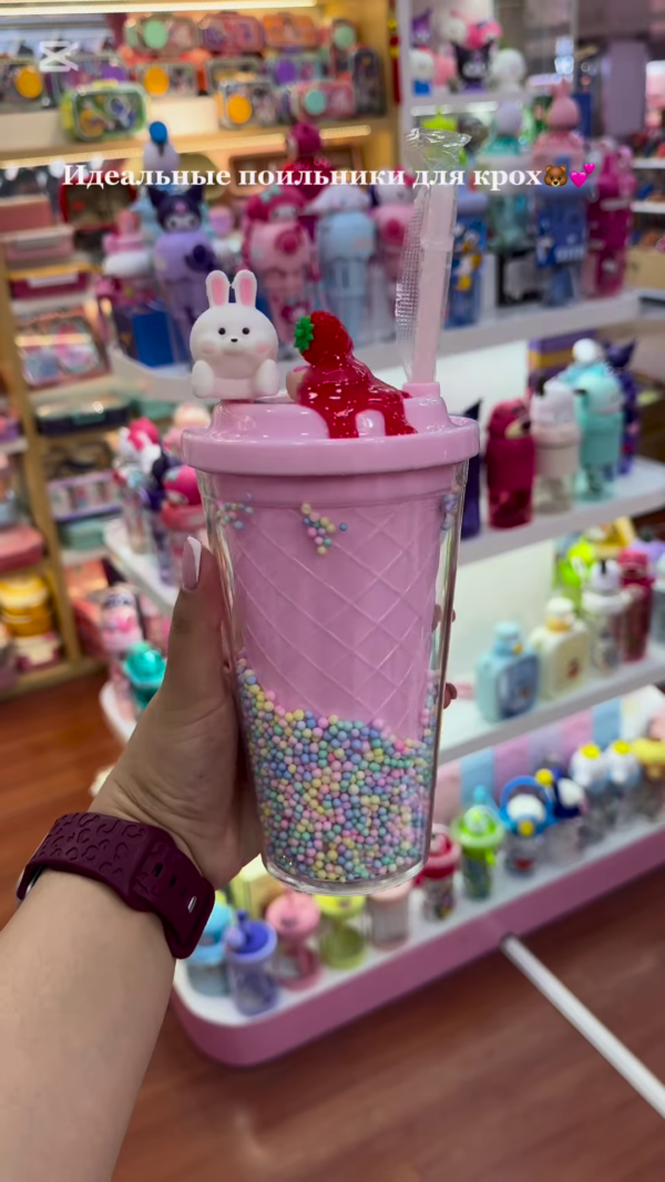 Adorable Character-Themed Kids' Drinkware Collection: Cute Pink Sippy Cups and Water Bottles for Toddlers - Image 12