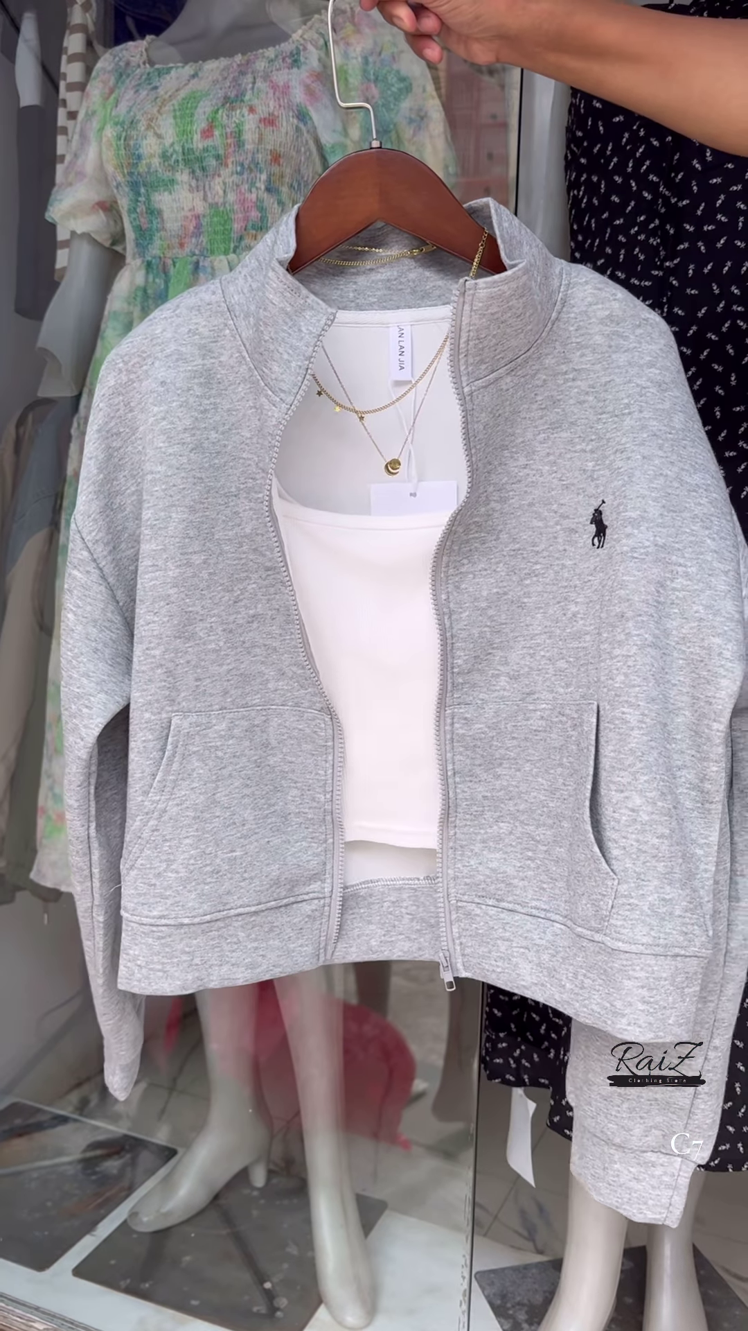 Zip-Up Layered Jackets π§₯β¨ With High Collars & Gold Necklace Styling β Beige, White & Brown Variants - Image 5