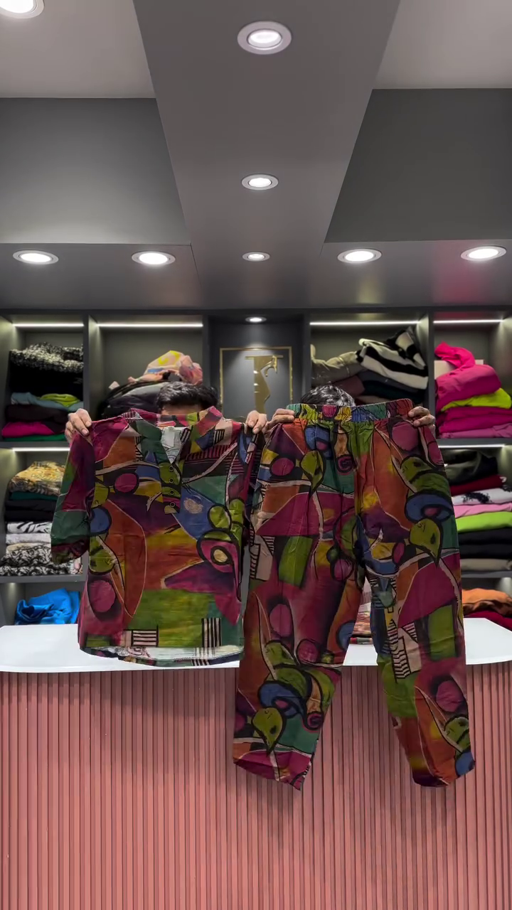 Artistic Abstract Patchwork Print Shirt and Pants Set - Image 3