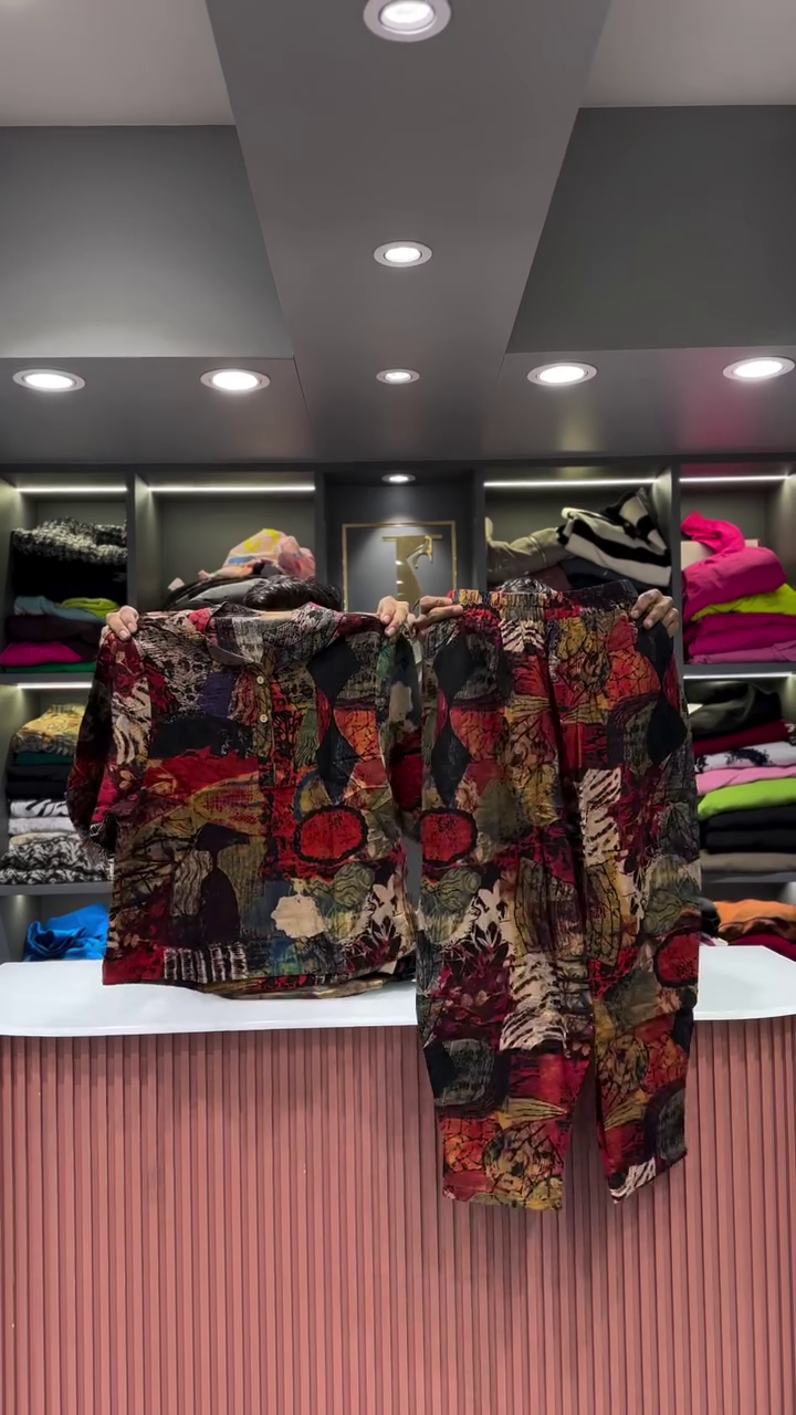 Artistic Abstract Patchwork Print Shirt and Pants Set - Image 13