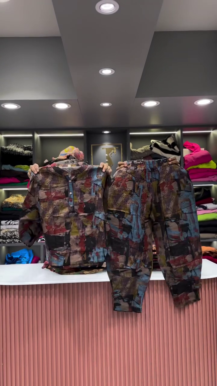 Artistic Abstract Patchwork Print Shirt and Pants Set - Image 12