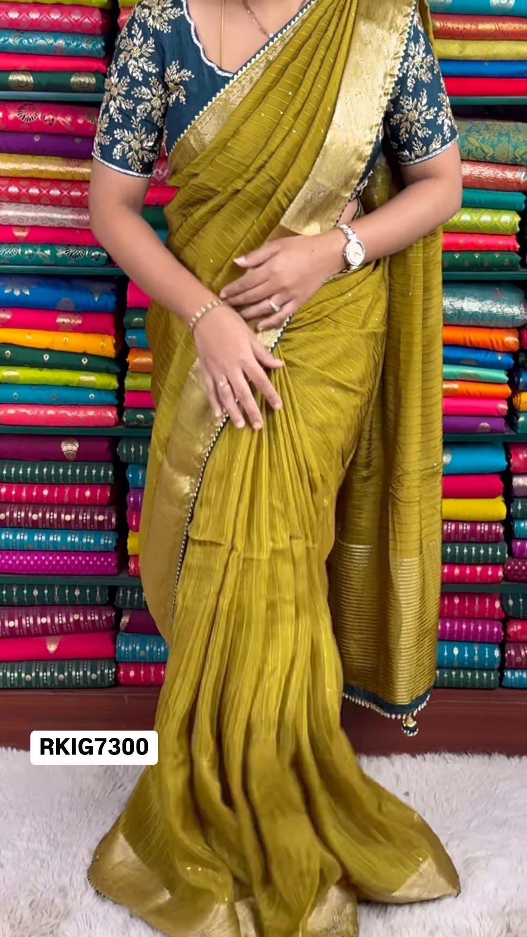 Mustard Yellow Crinkle-Textured Saree with Ornate Gold Zari Border and Embroidered Teal Blouse - Image 5