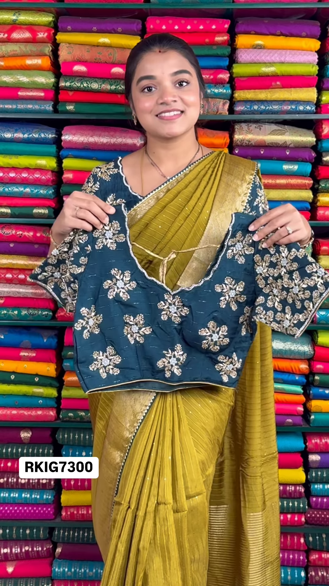 Mustard Yellow Crinkle-Textured Saree with Ornate Gold Zari Border and Embroidered Teal Blouse - Image 3