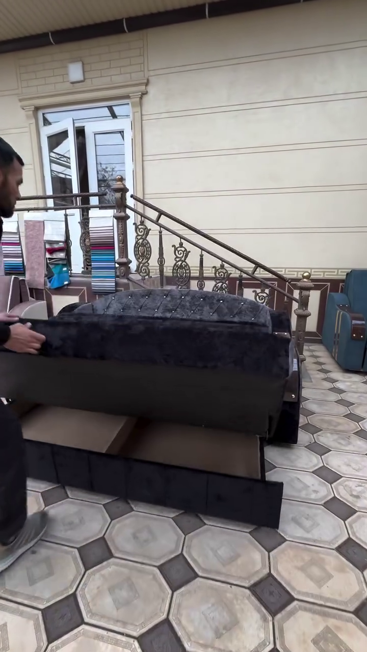 Luxurious Black Velvet Sofa Bed β Style Meets Function π€ποΈ - Image 2