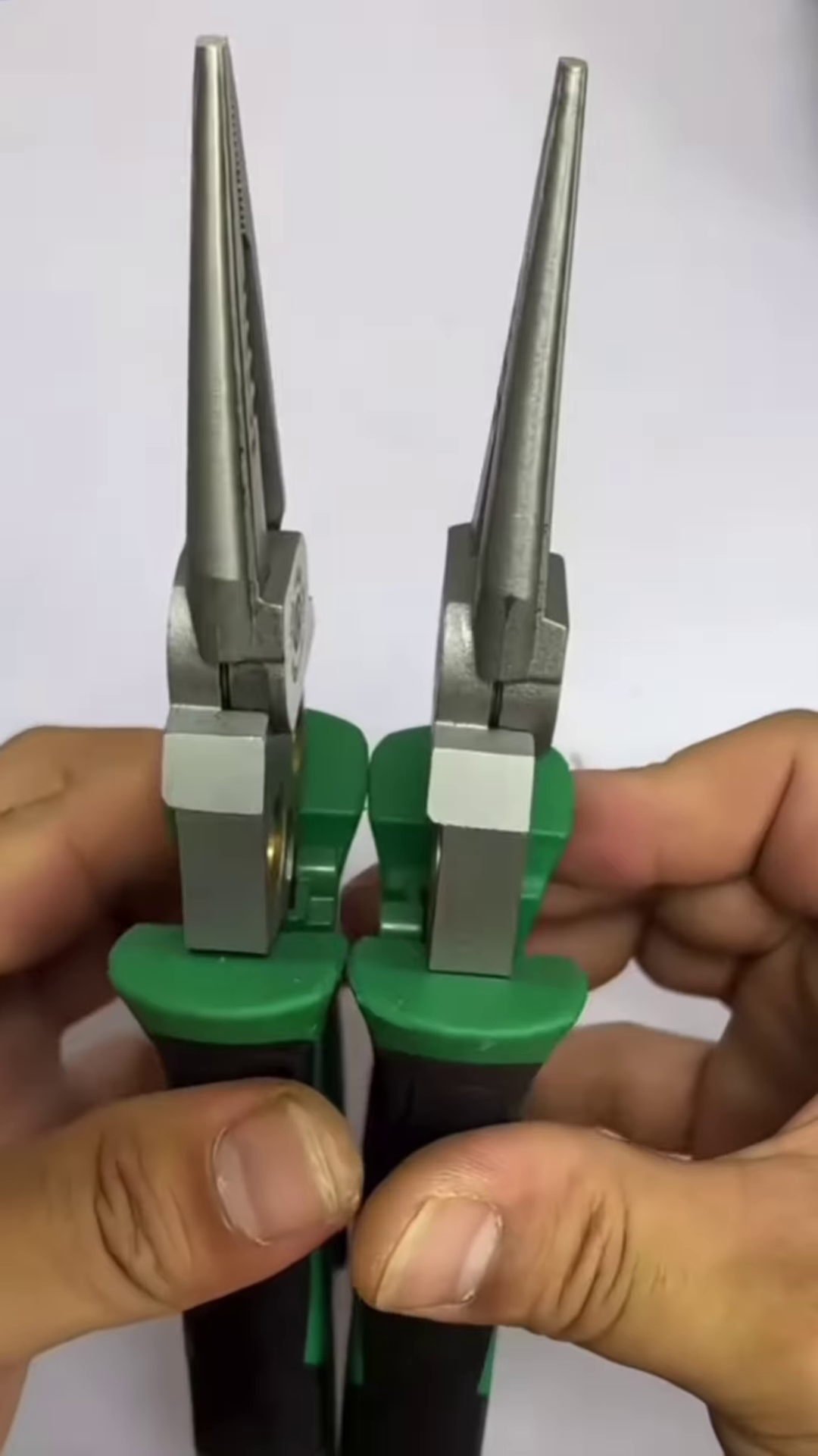 π§ Precision Multi-Function Pliers β Power in Your Palm βοΈ
