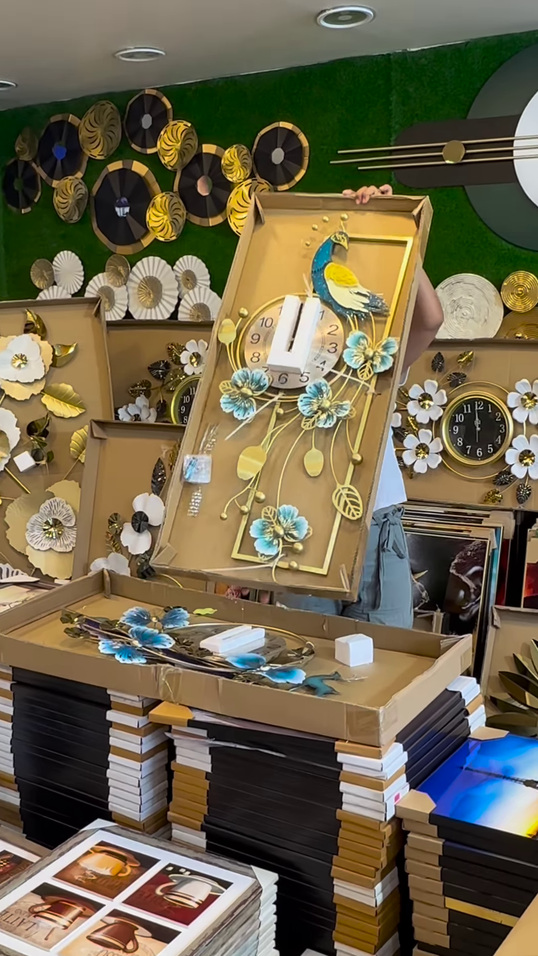 ππΈ Timeless Art: Elevate Your Home with Statement Clocks & Kinetic Design! β¨ - Image 2