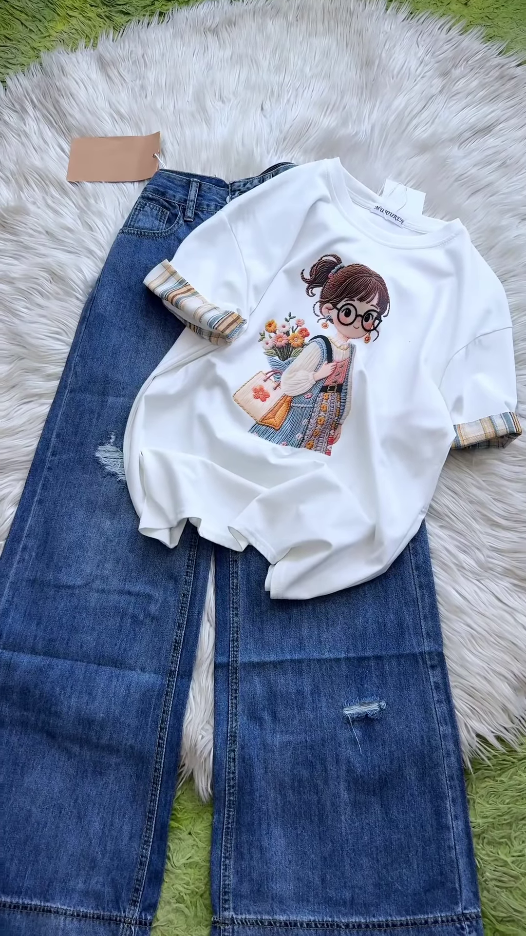 Embroidered Girl-Graphic Crew-Neck T-Shirt Collection - Image 6