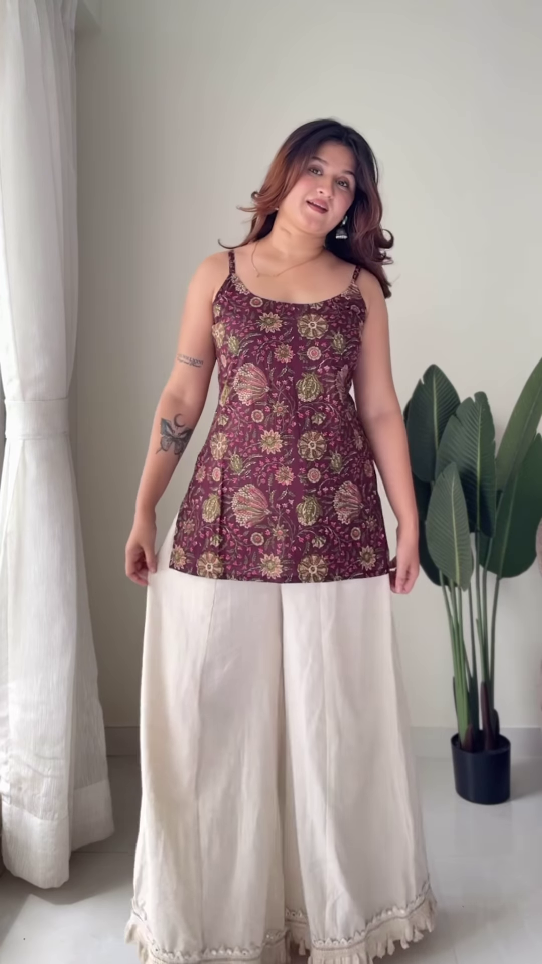 Boho-Chic Floral Tunic and Flared Palazzo Set - Image 3