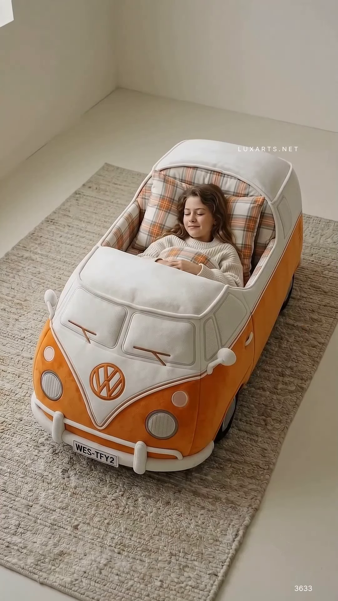 Bus-Inspired Novelty Toddler Bed